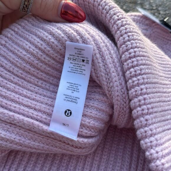 Lululemon Womens Ribbed Merino Wool-Blend Knit BEANIE HAT Pink Peony NWT L/XL - Picture 6 of 6